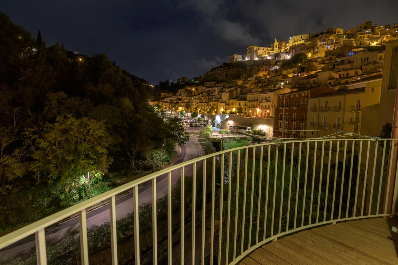 Ibla Rosso Lacca Ragusa Exterior photo